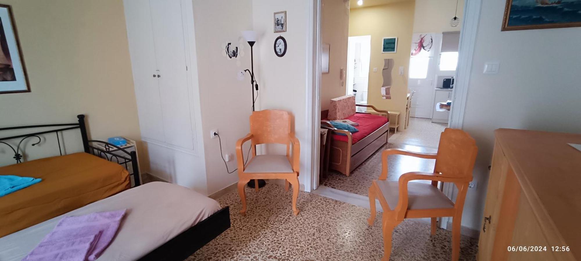 Lefterakis Place Aegina Exterior foto